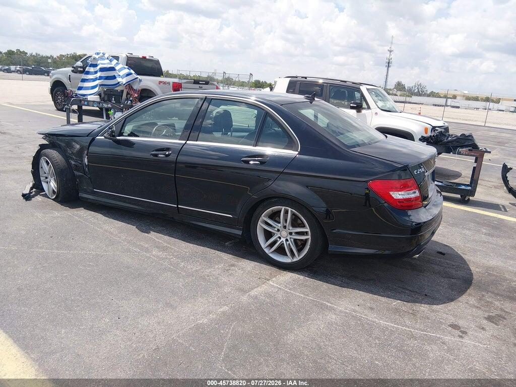 WDDGF4HB6EA961350 2014 MERCEDES-BENZ C 250 photo no. 3