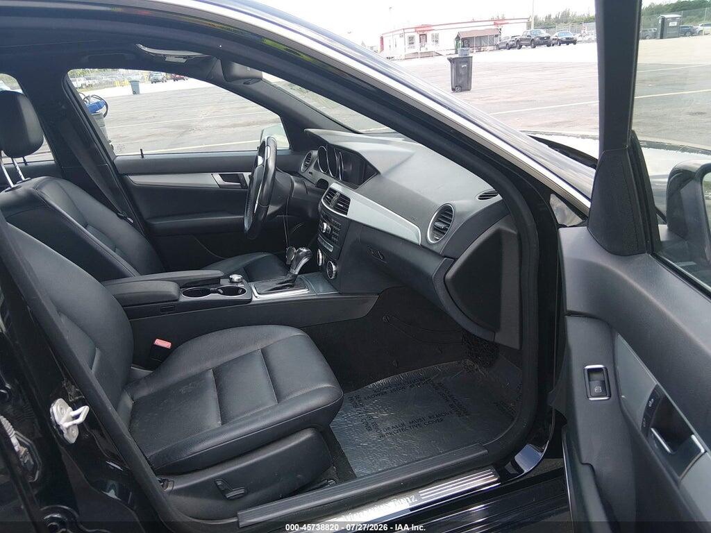 WDDGF4HB6EA961350 2014 MERCEDES-BENZ C 250 photo no. 5