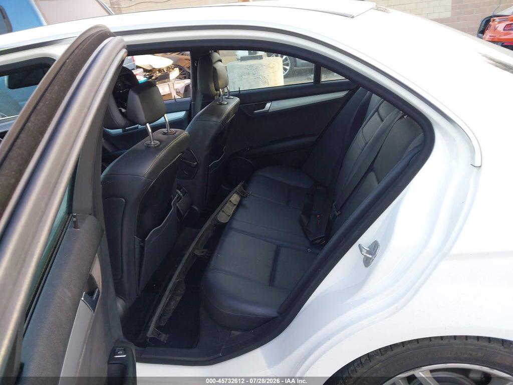 WDDGF4HB0EA914461 2014 MERCEDES-BENZ C 250 photo no. 8