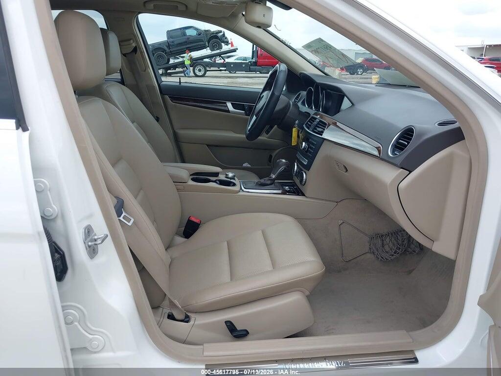 WDDGF4HB7EA954164 2014 MERCEDES-BENZ C 250 photo no. 5