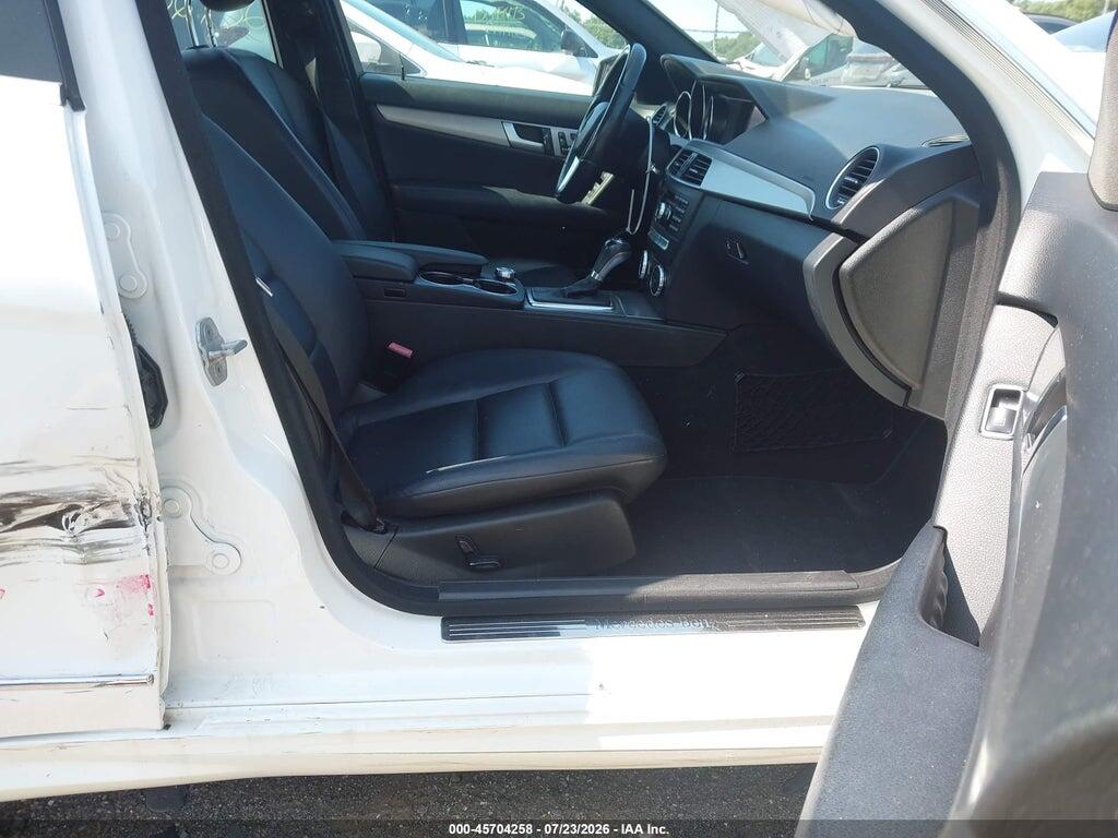 WDDGF8AB3ER307084 2014 MERCEDES-BENZ C 300 photo no. 5
