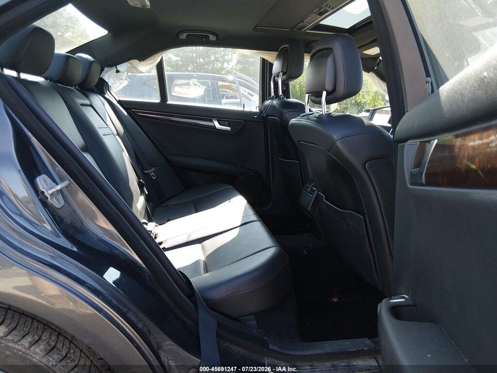 WDDGF8AB0ER305227 2014 MERCEDES-BENZ C 300 photo no. 8