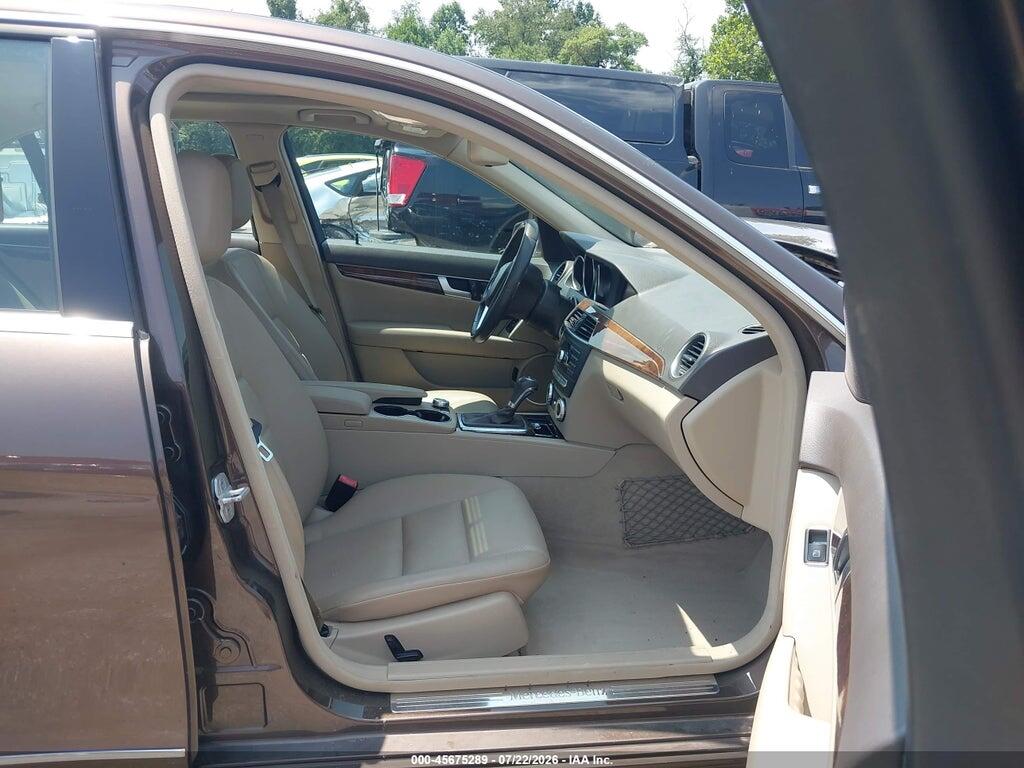 WDDGF8AB1EA914633 2014 MERCEDES-BENZ C 300 photo no. 5
