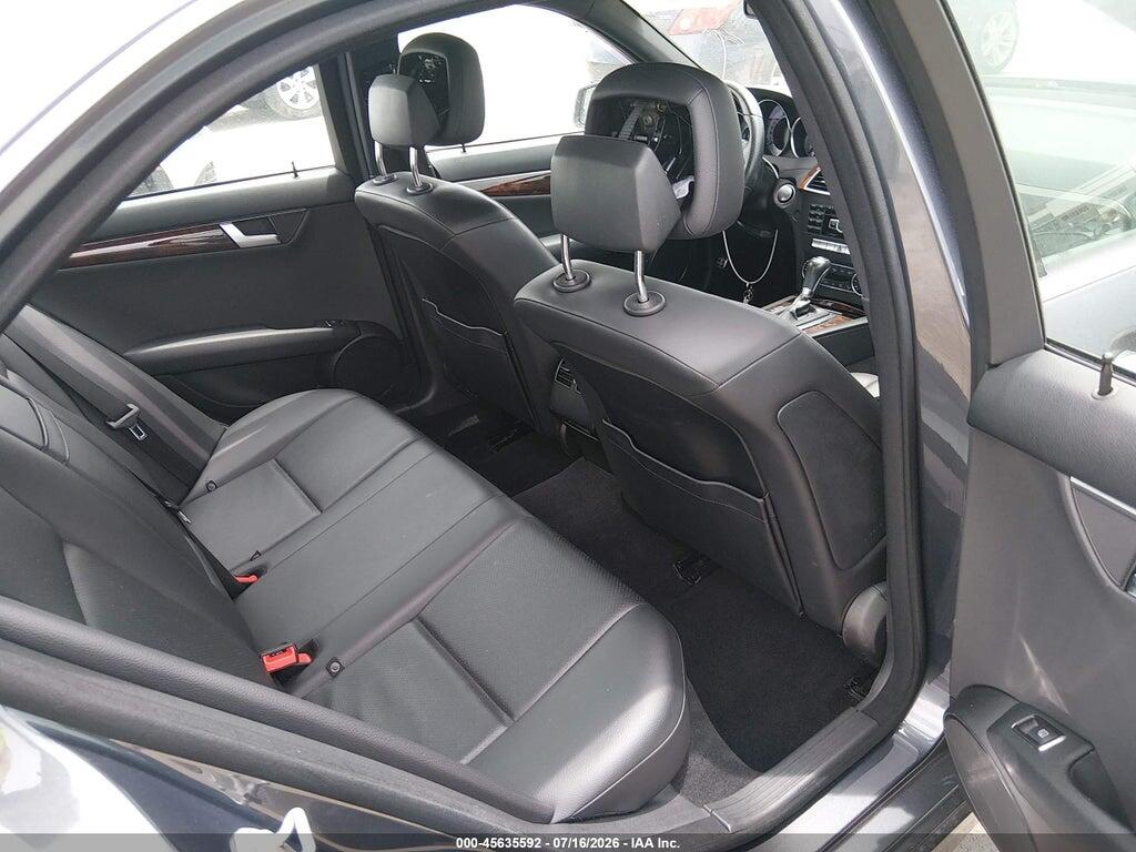 WDDGF8AB2EA952792 2014 MERCEDES-BENZ C 300 photo no. 8