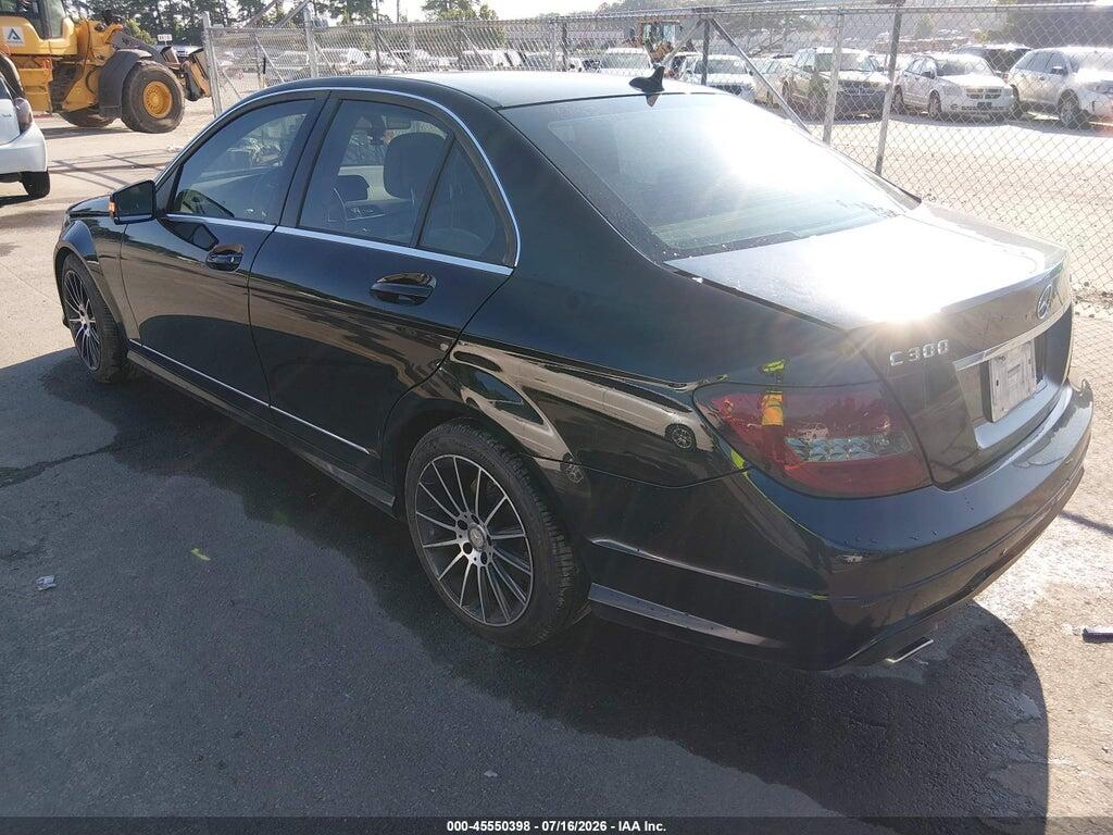 WDDGF8AB7EA962203 2014 MERCEDES-BENZ C 300 photo no. 3