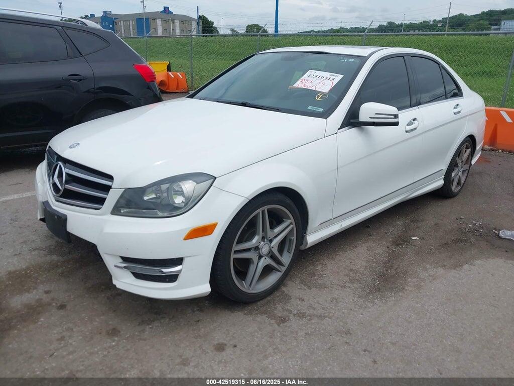 WDDGF8AB6EA960992 2014 MERCEDES-BENZ C 300 photo no. 2