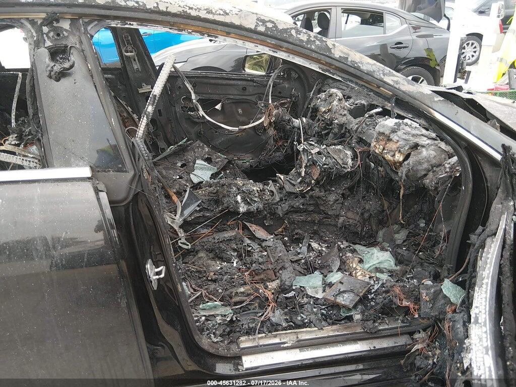 WDDLJ9BB9EA097509 2014 MERCEDES-BENZ CLS 550 photo no. 5