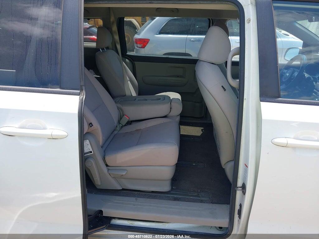 KNDMB5C19G6190885 2016 KIA SEDONA photo no. 8