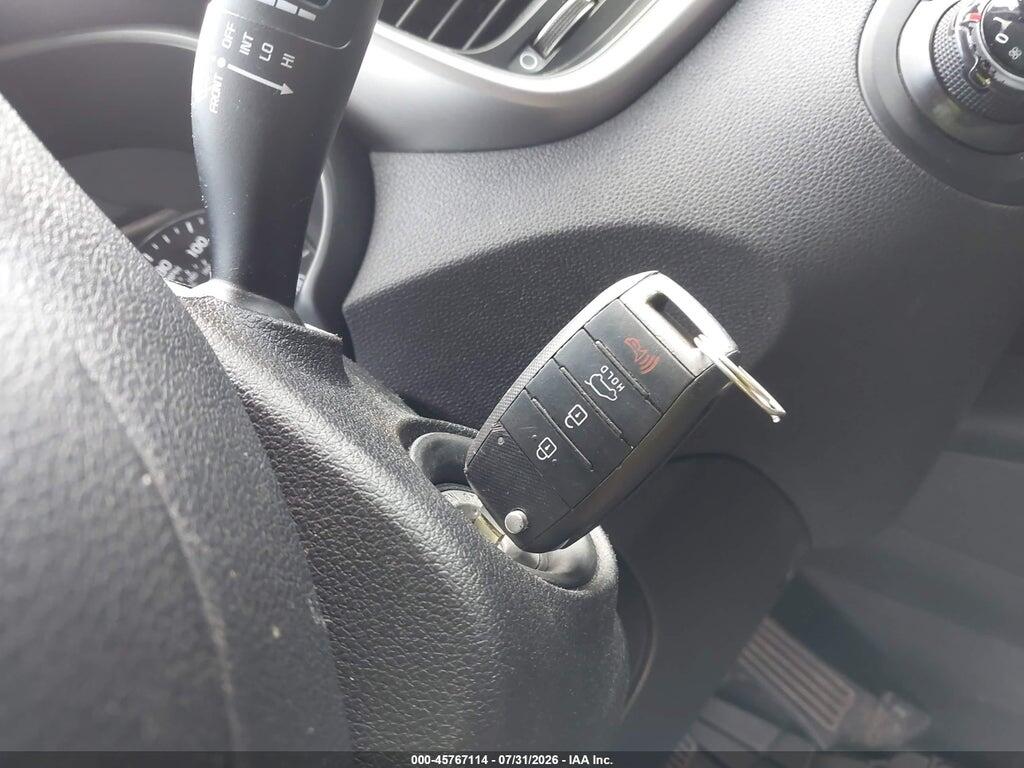 5XYPGDA30GG024863 2016 KIA SORENTO photo no. 10