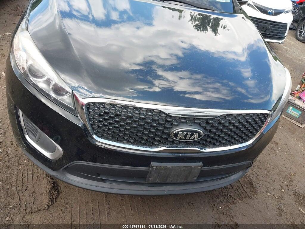 5XYPGDA30GG024863 2016 KIA SORENTO photo no. 11