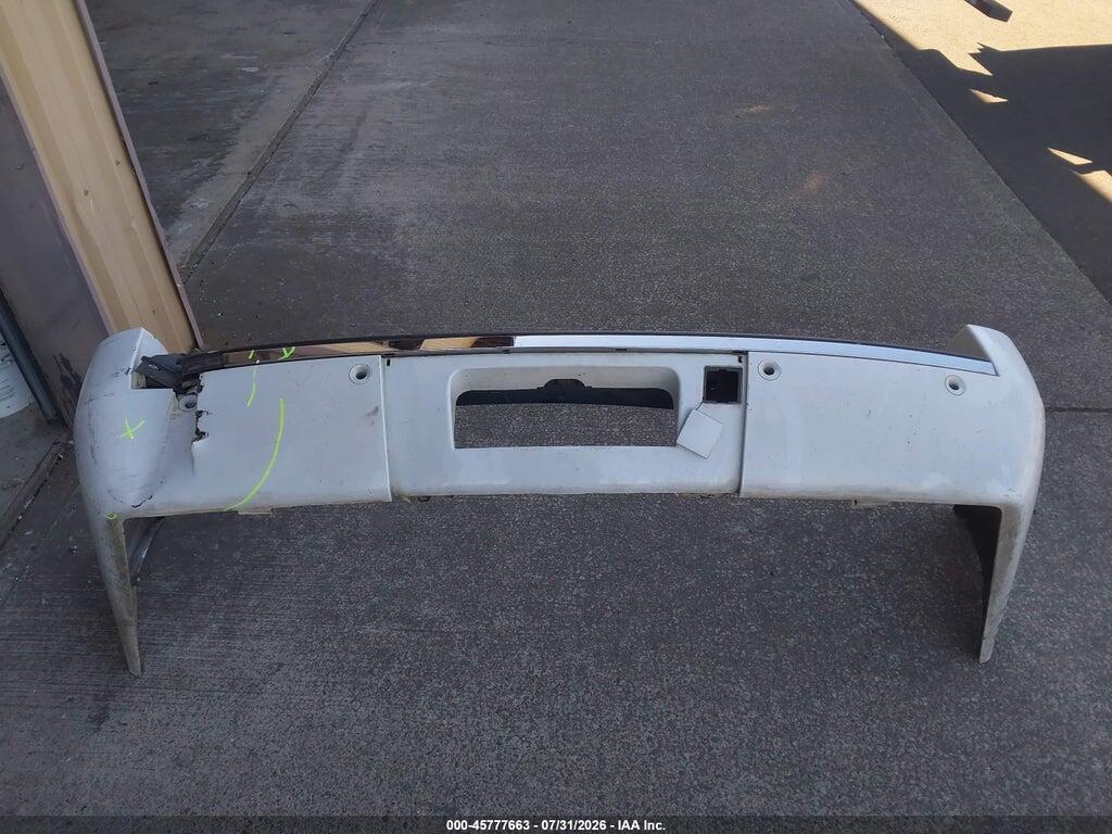 1GKS2EEF4BR339067 2011 GMC YUKON photo no. 12