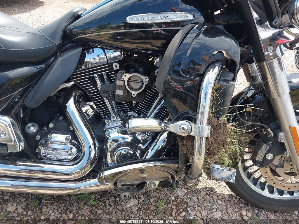 1HD1KEM1XBB669185 2011 HARLEY-DAVIDSON FLHTK photo no. 8
