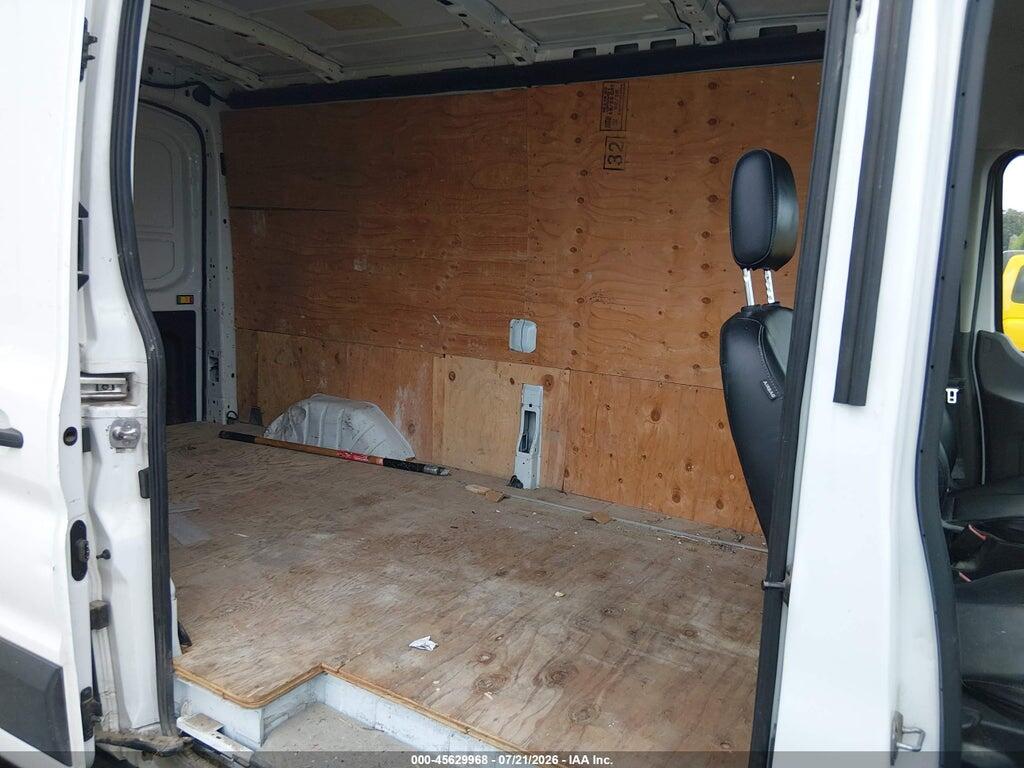 1FTBR2C86RKA07628 2024 FORD TRANSIT-250 photo no. 8