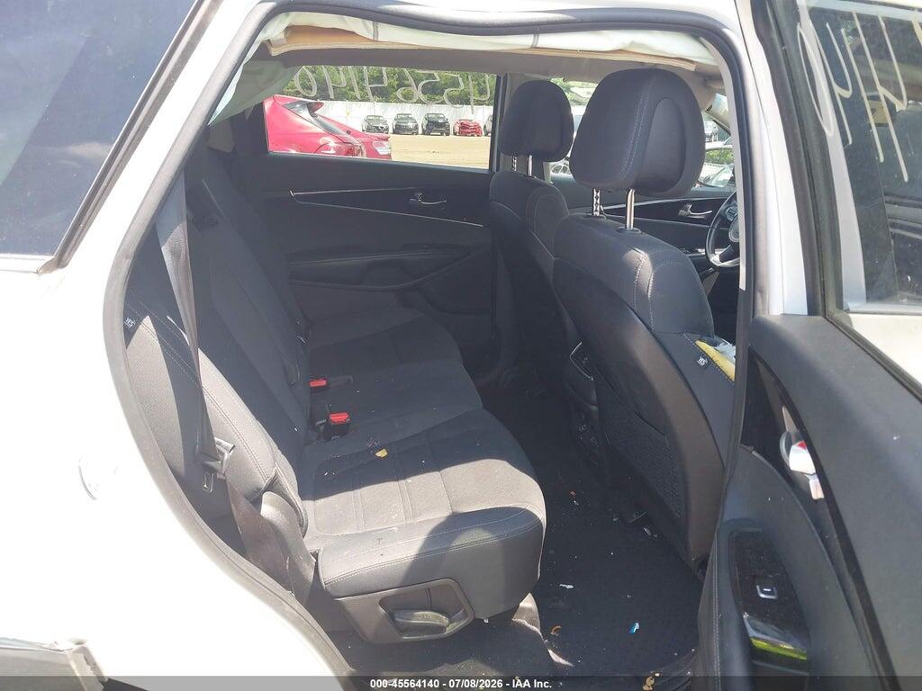 5XYPGDA30GG147045 2016 KIA SORENTO photo no. 8