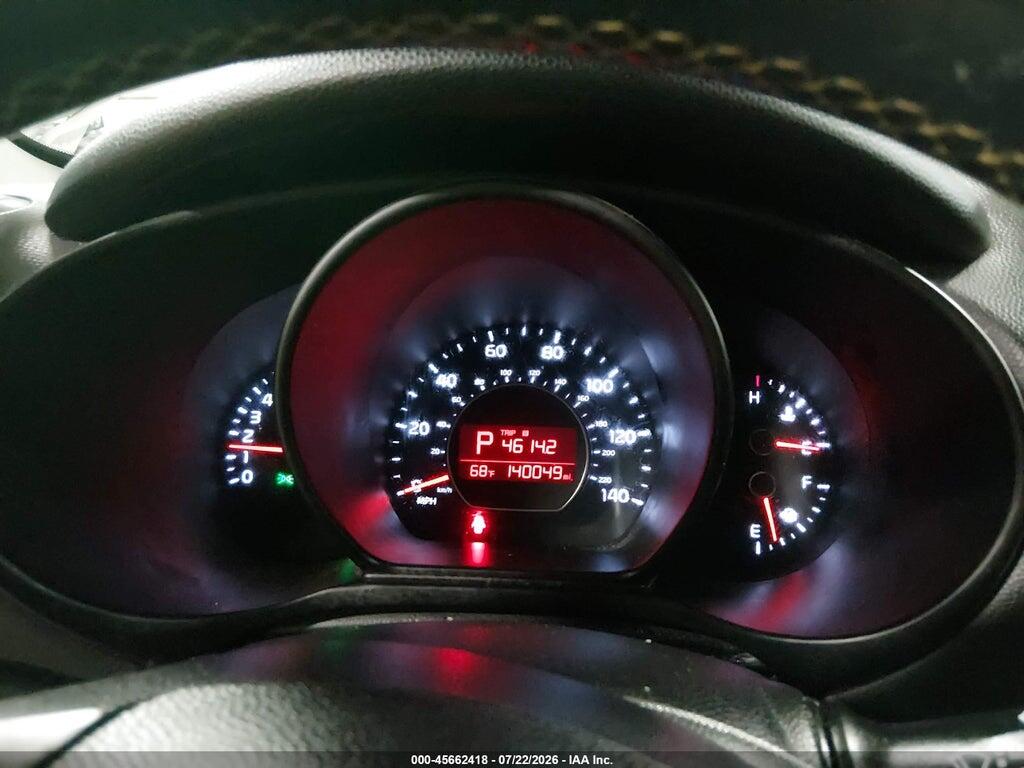 KNDJP3A50G7302532 2016 KIA SOUL photo no. 7