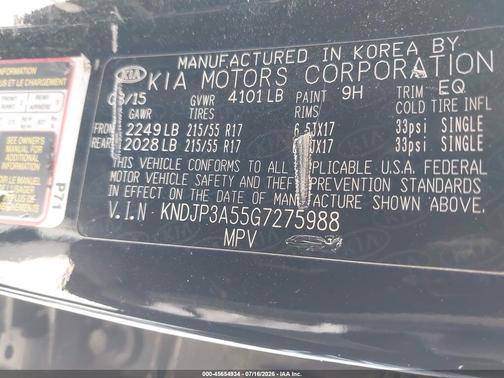 KNDJP3A55G7275988 2016 KIA SOUL photo no. 9