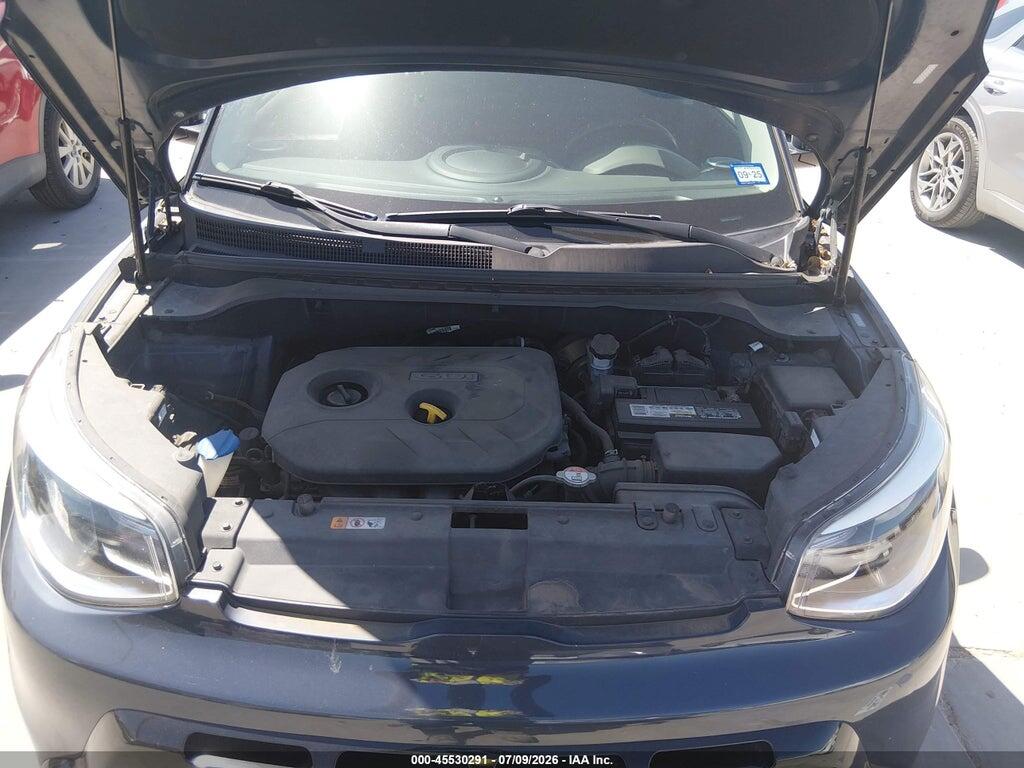 KNDJP3A56G7247276 2016 KIA SOUL photo no. 10