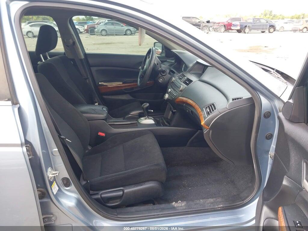 1HGCP3F78BA016489 2011 HONDA ACCORD photo no. 5