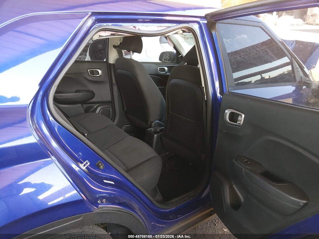 KMHRB8A31MU067886 2021 HYUNDAI VENUE photo no. 8