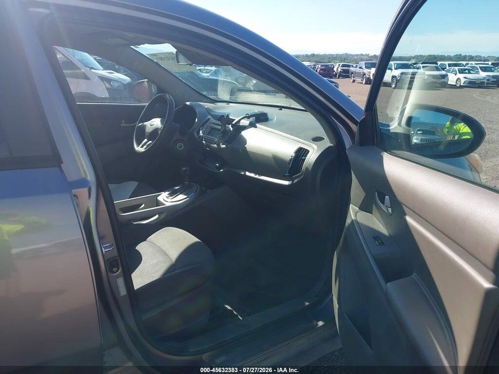 KNDPBCAC8G7864086 2016 KIA SPORTAGE photo no. 5