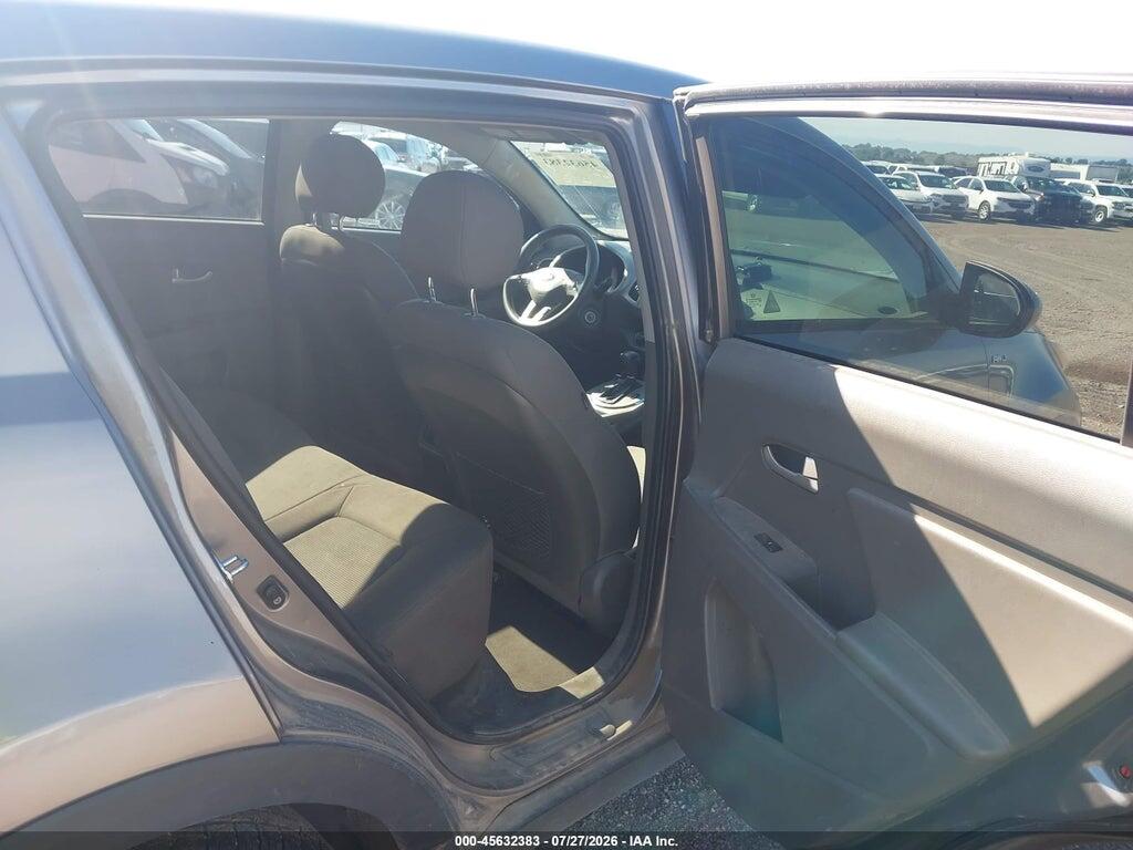 KNDPBCAC8G7864086 2016 KIA SPORTAGE photo no. 8