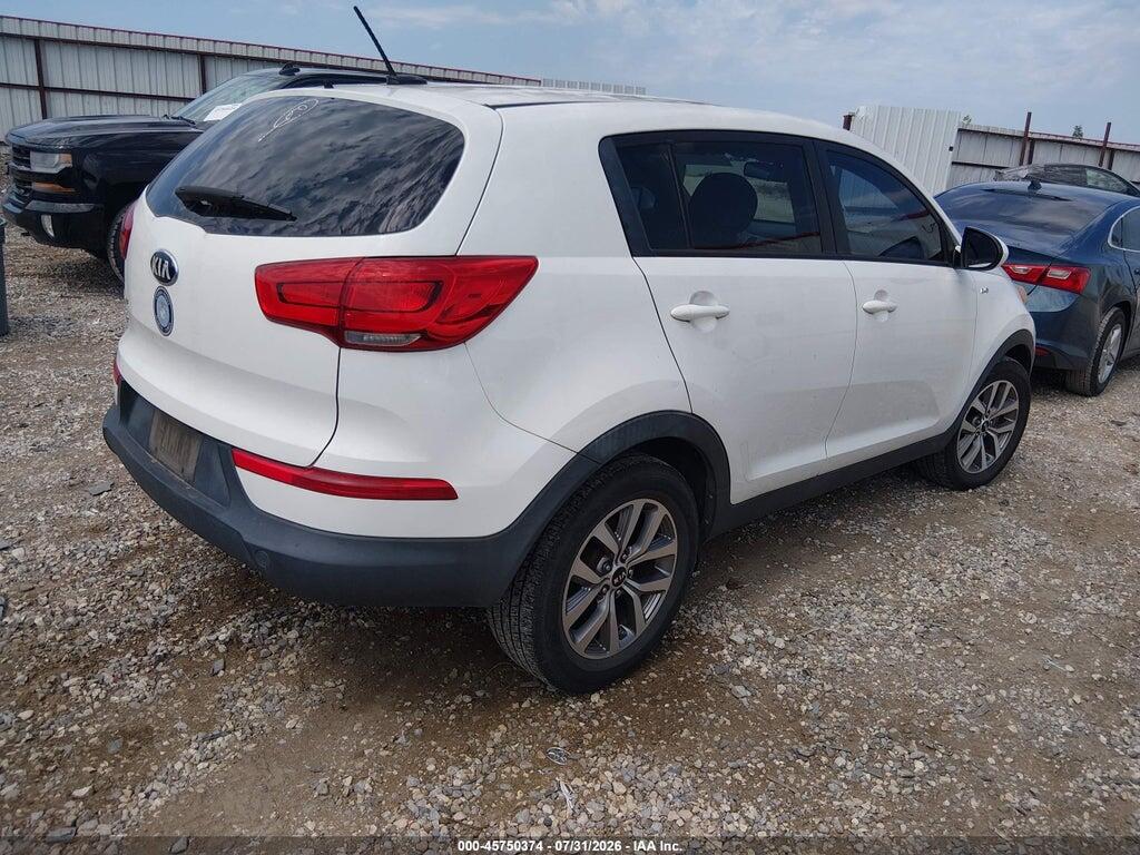 KNDPBCAC0G7873557 2016 KIA SPORTAGE photo no. 4
