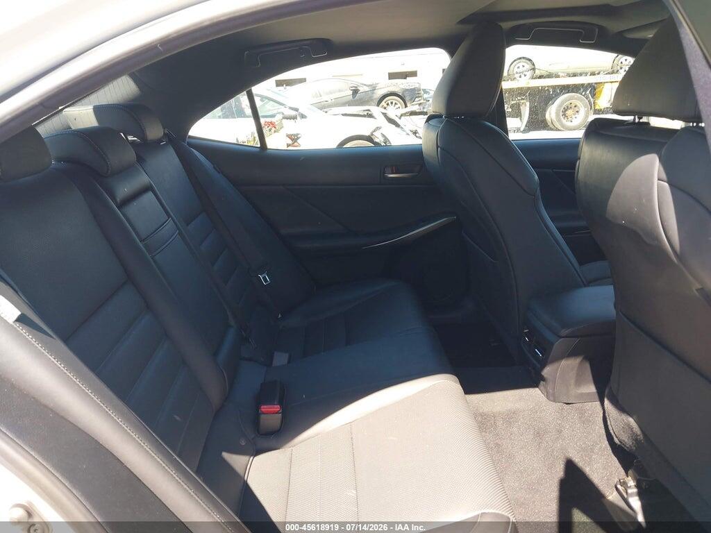JTHBA1D22H5039225 2017 LEXUS IS 200T photo no. 8