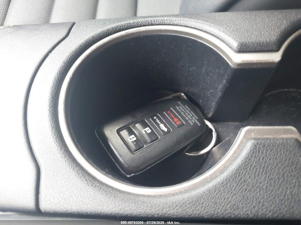 JTHBE1D21H5029354 2017 LEXUS IS 350 photo no. 11