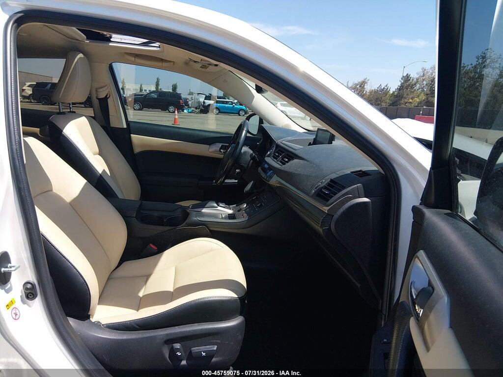 JTHKD5BH5H2296161 2017 LEXUS CT 200H photo no. 5