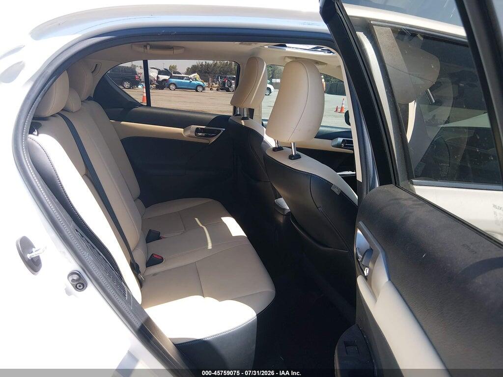 JTHKD5BH5H2296161 2017 LEXUS CT 200H photo no. 8