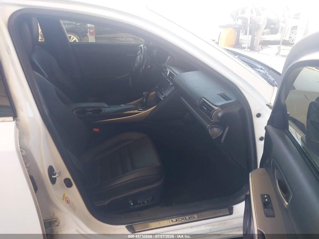 JTHBA1D2XH5049405 2017 LEXUS IS 200T photo no. 5