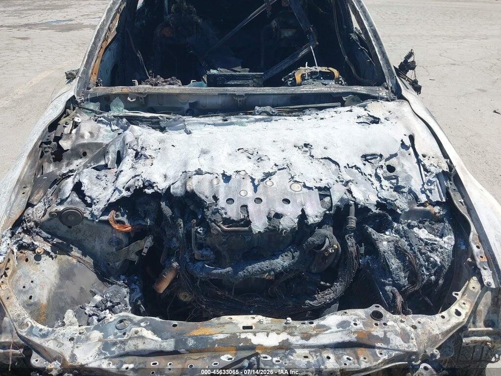 JTHBA1D21H5056579 2017 LEXUS IS 200T photo no. 10