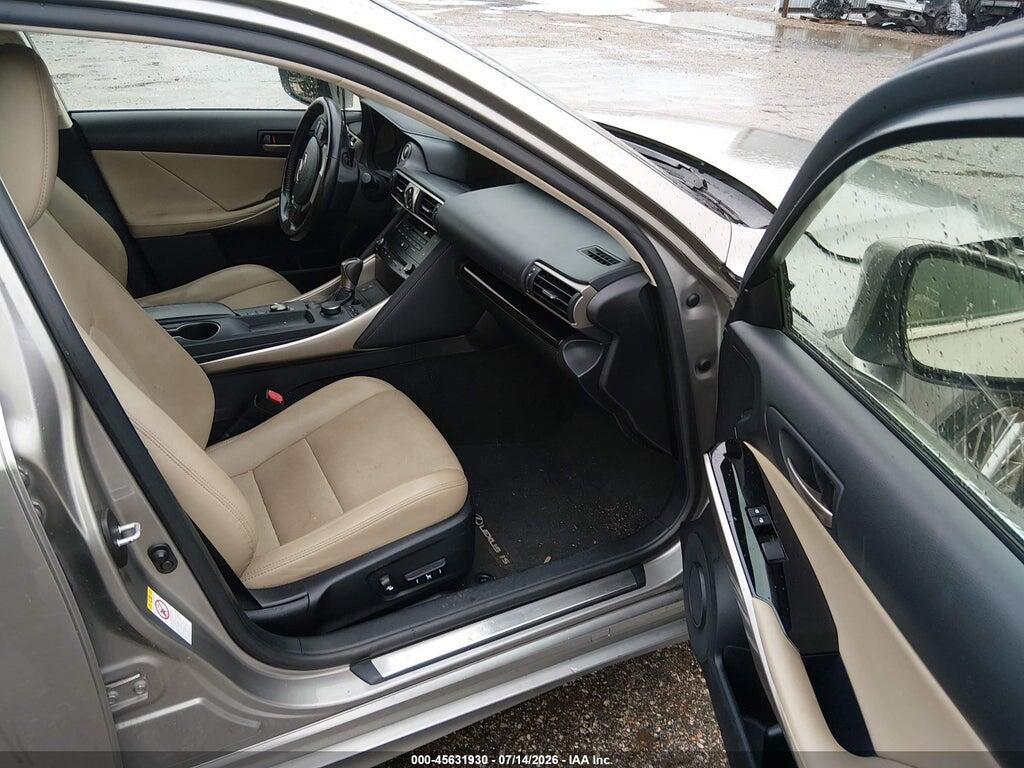 JTHBA1D22H5053416 2017 LEXUS IS 200T photo no. 5