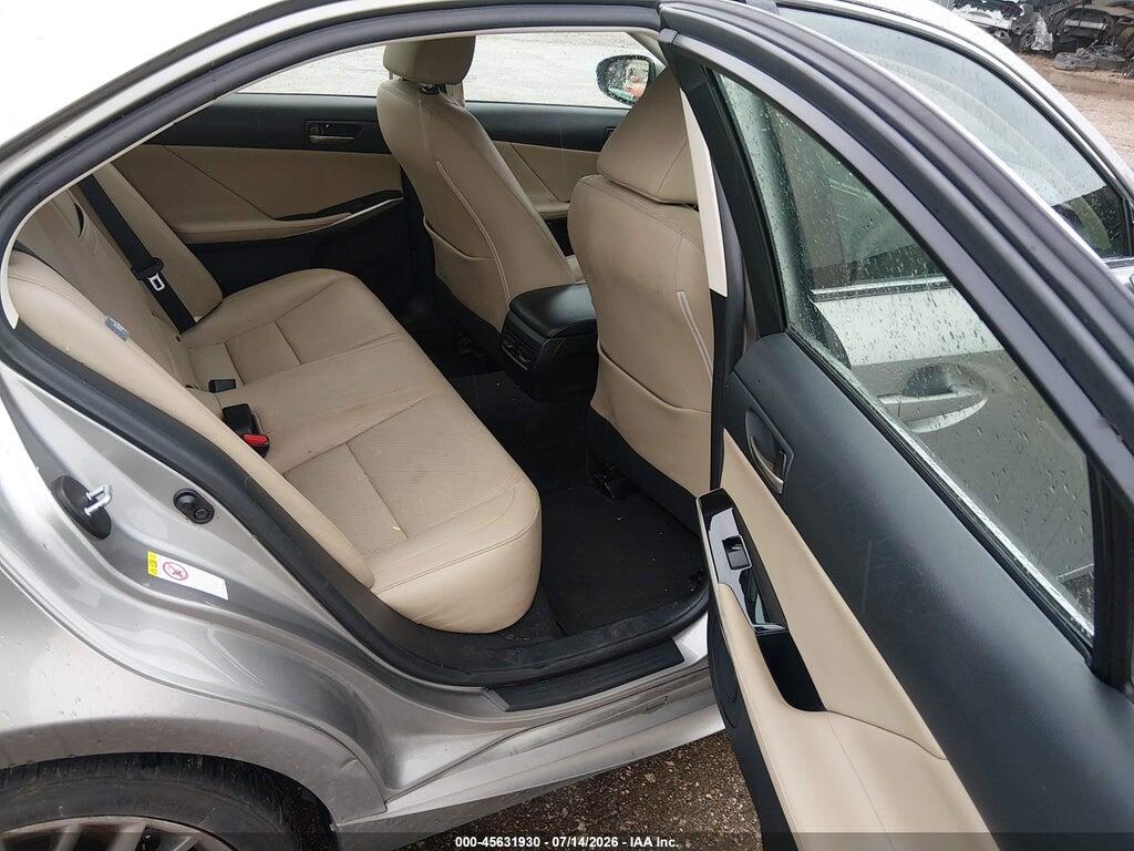JTHBA1D22H5053416 2017 LEXUS IS 200T photo no. 8