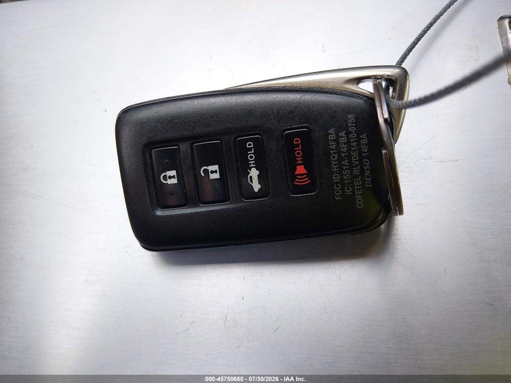 JTHCM1D21H5022413 2017 LEXUS IS 300 photo no. 11