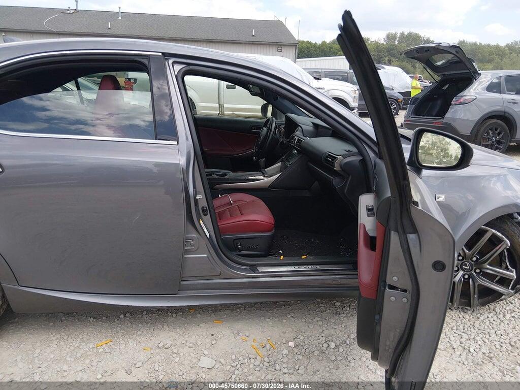JTHCM1D21H5022413 2017 LEXUS IS 300 photo no. 5