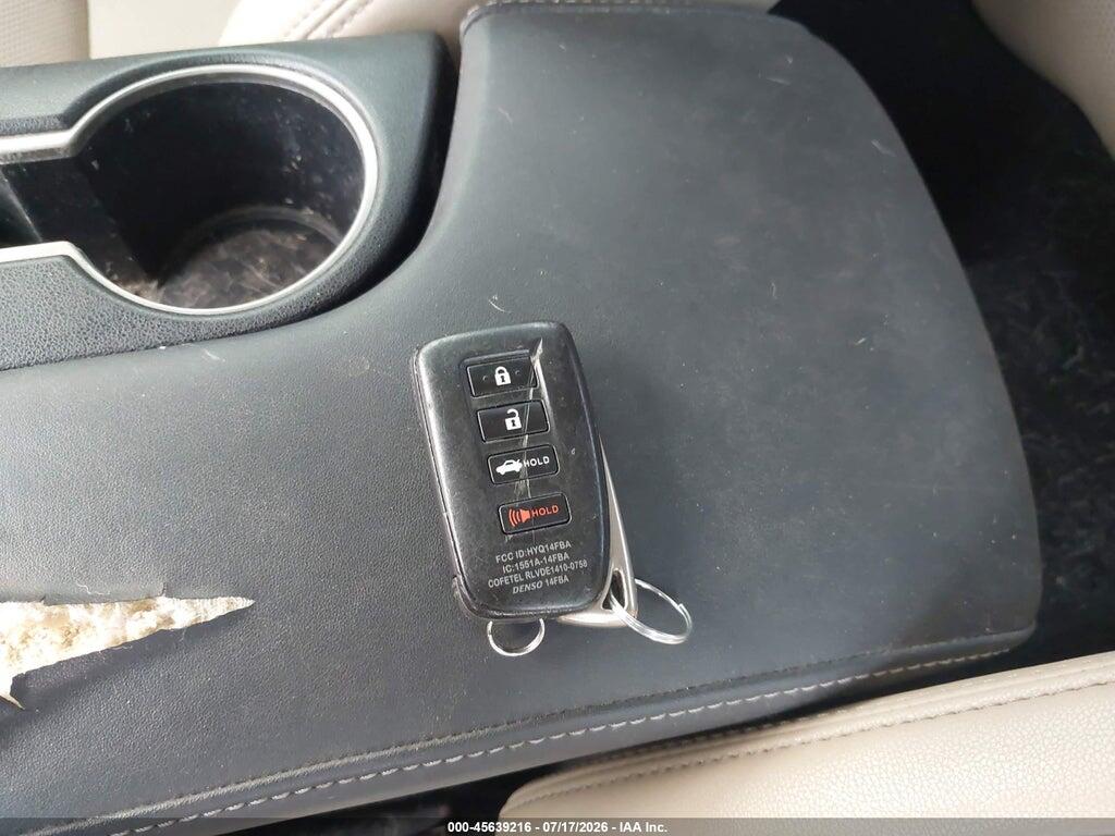 JTHCM1D22H5016412 2017 LEXUS IS 300 photo no. 11