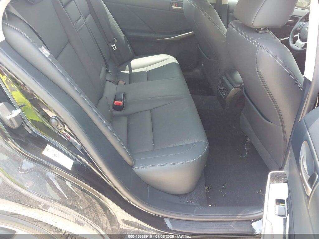 JTHCM1D29H5024894 2017 LEXUS IS 300 photo no. 8