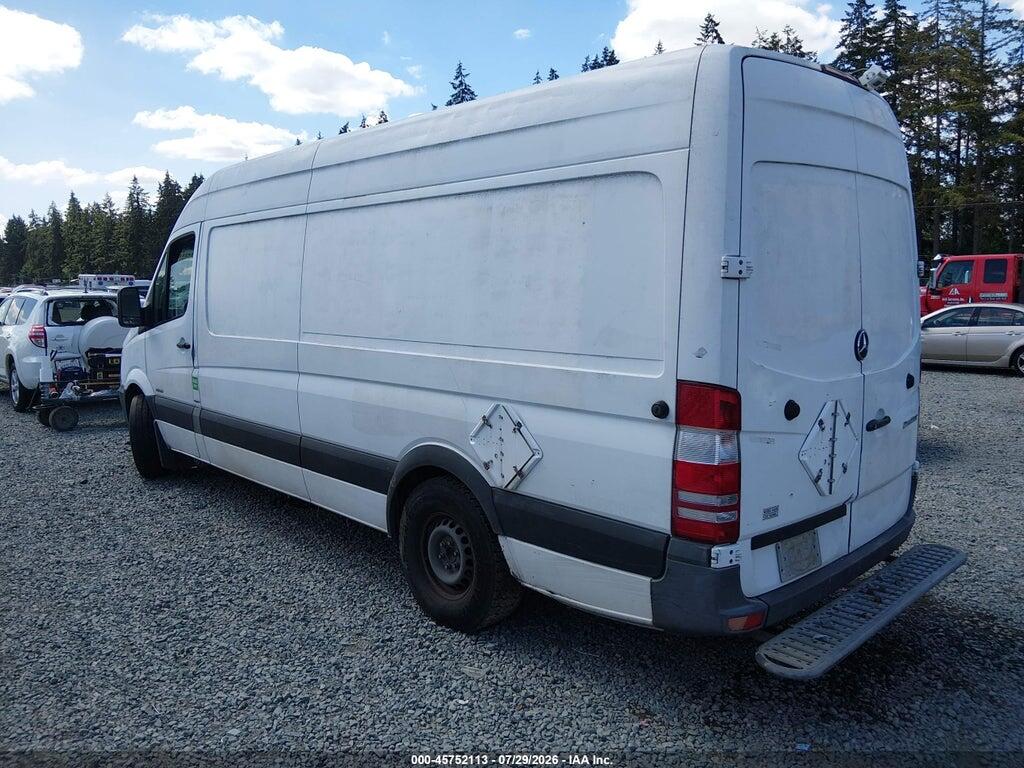 WD3PE8DE9E5899174 2014 MERCEDES-BENZ SPRINTER 2500 photo no. 3