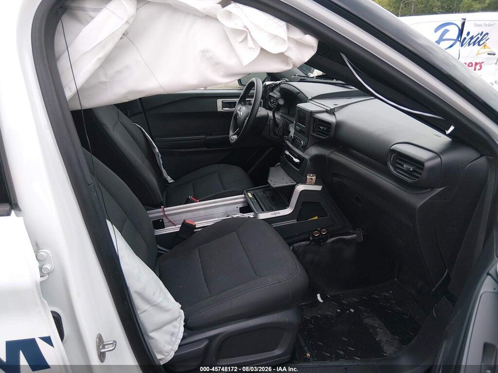 1FM5K8AB0NGA09130 2022 FORD POLICE INTERCEPTOR UTILITY photo no. 5