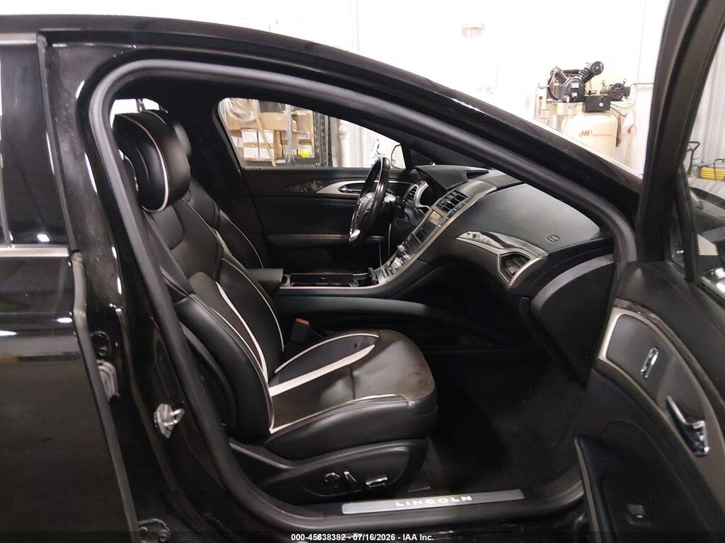 3LN6L5FC6HR622335 2017 LINCOLN MKZ photo no. 5