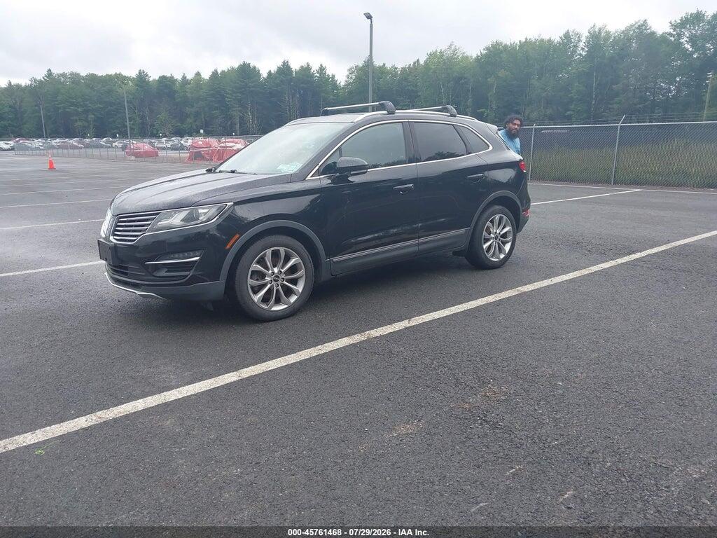 5LMCJ2C99HUL21600 2017 LINCOLN MKC photo no. 2
