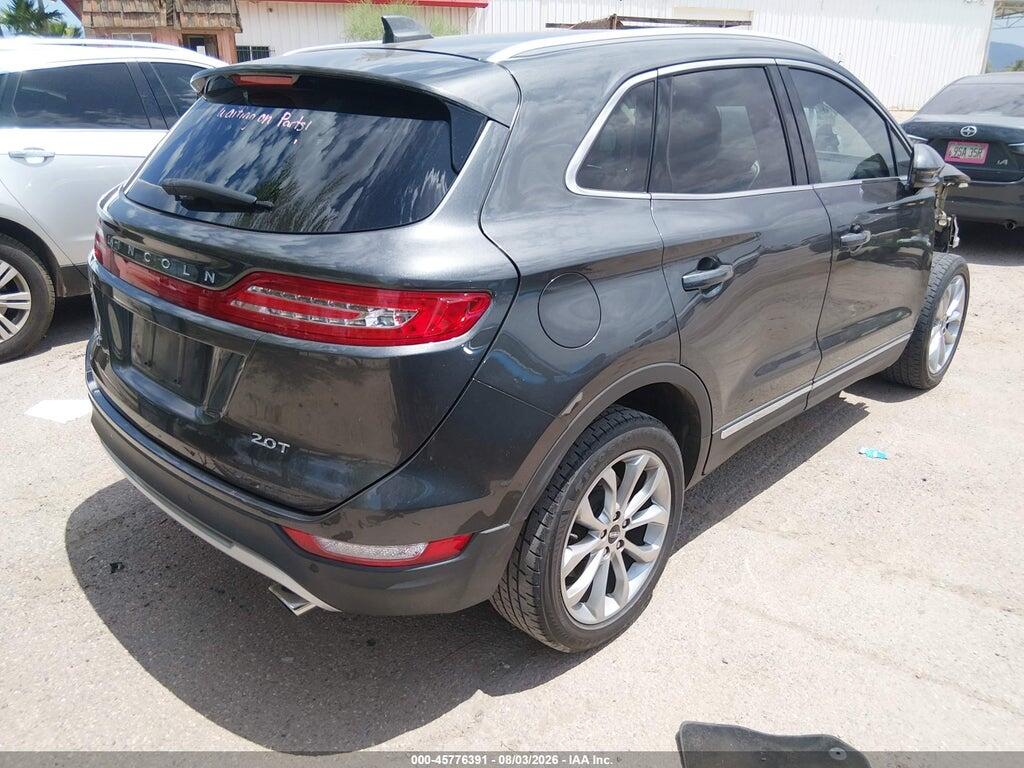 5LMCJ2C94HUL02386 2017 LINCOLN MKC photo no. 4