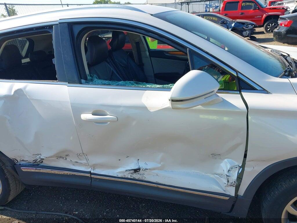 5LMCJ2C98HUL28814 2017 LINCOLN MKC photo no. 6