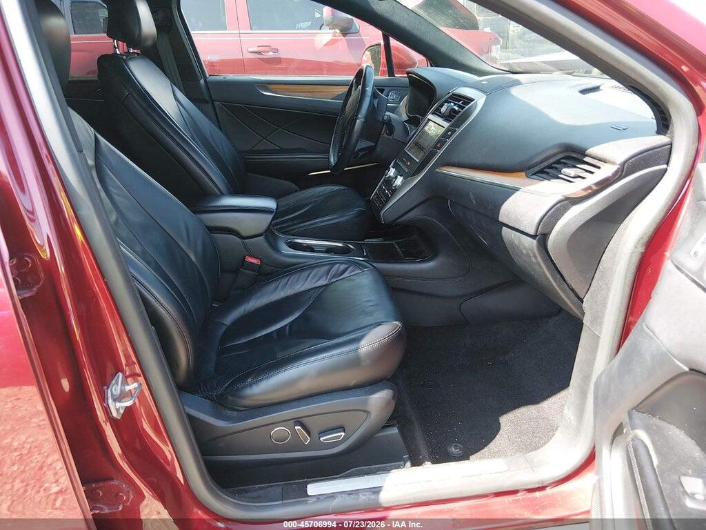 5LMCJ2D93HUL35376 2017 LINCOLN MKC photo no. 5