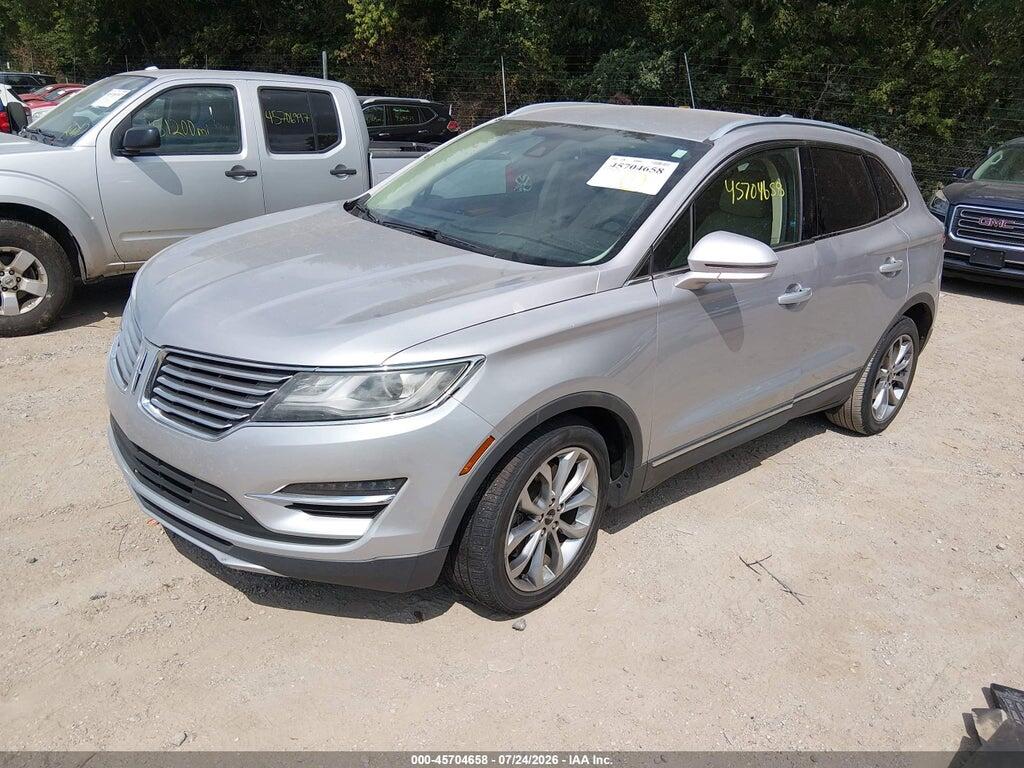 5LMCJ2C94HUL00587 2017 LINCOLN MKC photo no. 2