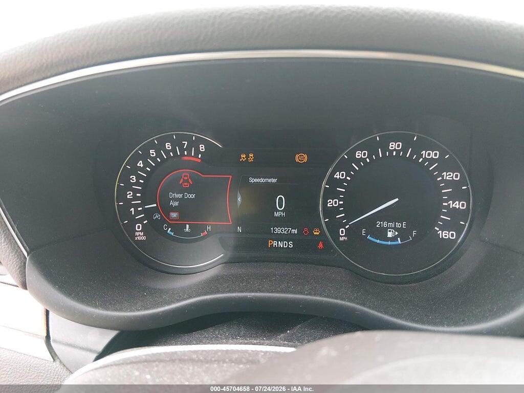 5LMCJ2C94HUL00587 2017 LINCOLN MKC photo no. 7