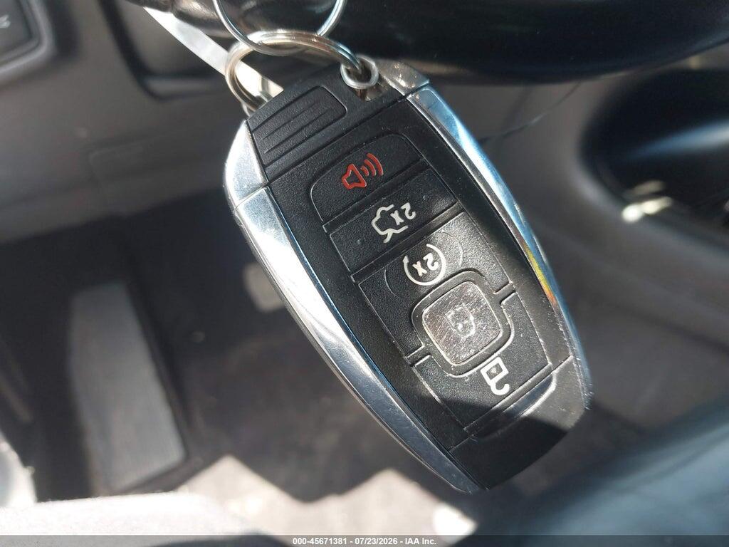 5LMTJ2DH5HUL72274 2017 LINCOLN MKC photo no. 11