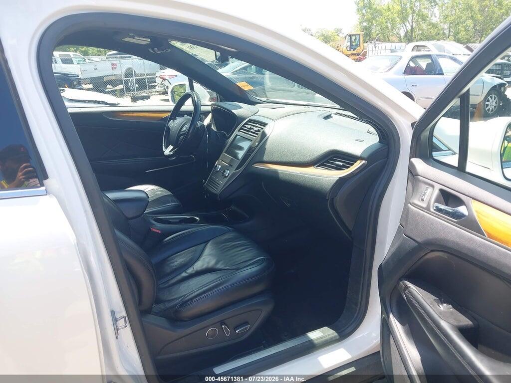 5LMTJ2DH5HUL72274 2017 LINCOLN MKC photo no. 5
