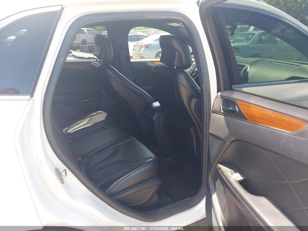 5LMTJ2DH5HUL72274 2017 LINCOLN MKC photo no. 8